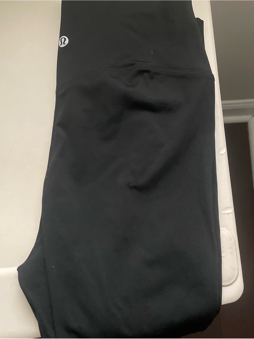 Black Lululemon-Style Leggings